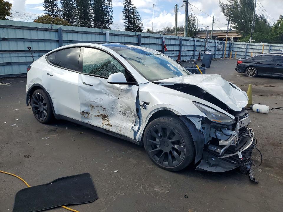 Продаж на аукціоні авто 2023 Tesla Model Y, vin: 7SAYGDEE7PA188182, номер лоту: 79733275