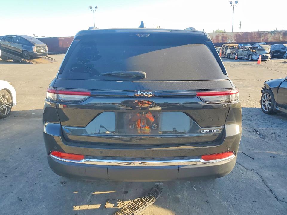 Продажа на аукционе авто 2023 Jeep Grand Cherokee, vin: 1C4RJGBG9P8703826, номер лота: 41840026