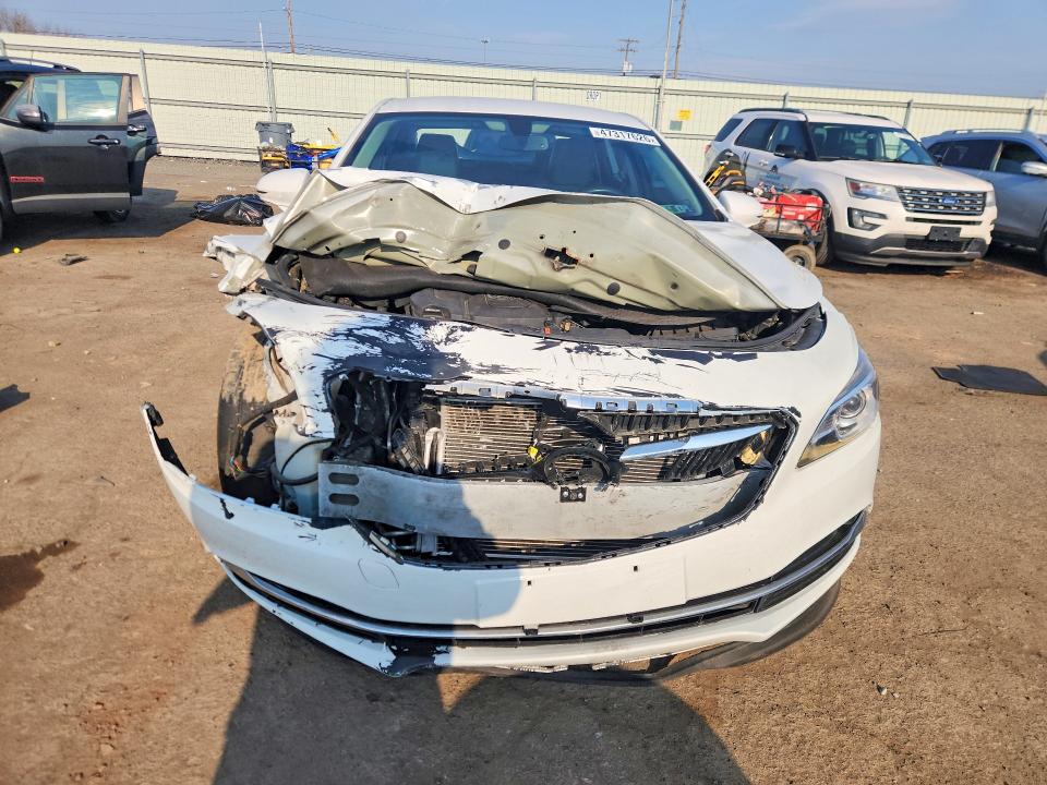 47317626 :رقم المزاد ، 1G4ZP5SSXHU122010 vin ، 2017 Buick Lacrosse مزاد بيع