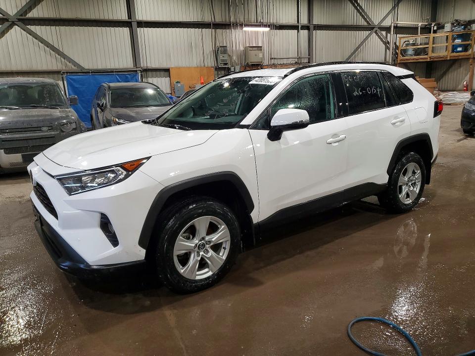 Продажа на аукционе авто 2020 Toyota Rav4, vin: 2T3R1RFV1LC131774, номер лота: 42051986