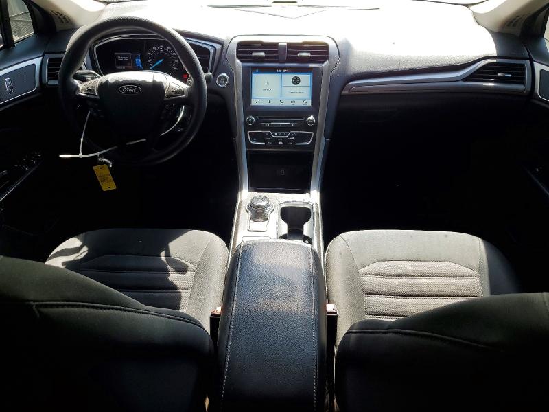 41737646 :رقم المزاد ، 3FA6P0HD4HR255622 vin ، 2017 Ford Fusion مزاد بيع