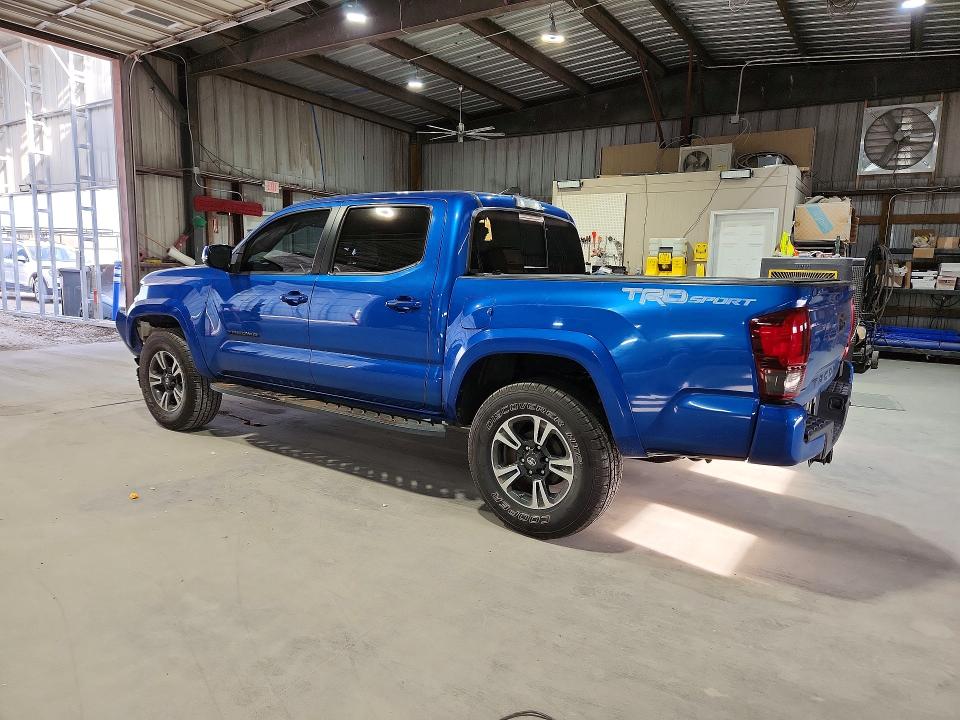 Aukcja sprzedaży 2018 Toyota Tacoma, vin: 5TFAZ5CN7JX060705, numer aukcji: 48305436