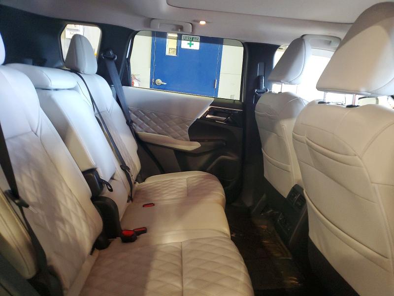 Продаж на аукціоні авто 2025 Mitsubishi Outlander, vin: JA4T5VA95SZ601034, номер лоту: 46300406