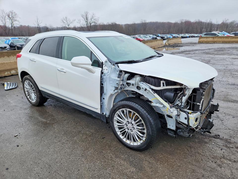 Продажа на аукционе авто 2017 Cadillac Xt5, vin: 1GYKNDRS8HZ295503, номер лота: 46384166