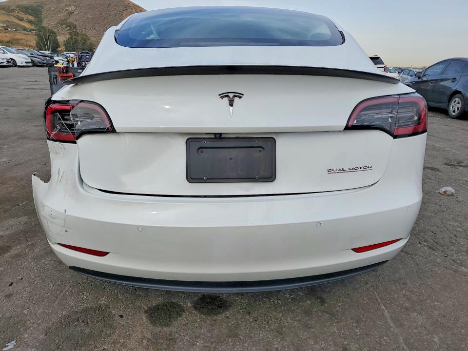 2021 Tesla Model 3 მანქანა იყიდება აუქციონზე, vin: 5YJ3E1EC7MF030191, აუქციონის ნომერი: 47992126