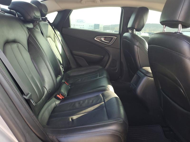 45682346 :رقم المزاد ، 1C3CCCAB7GN185641 vin ، 2016 Chrysler 200 مزاد بيع