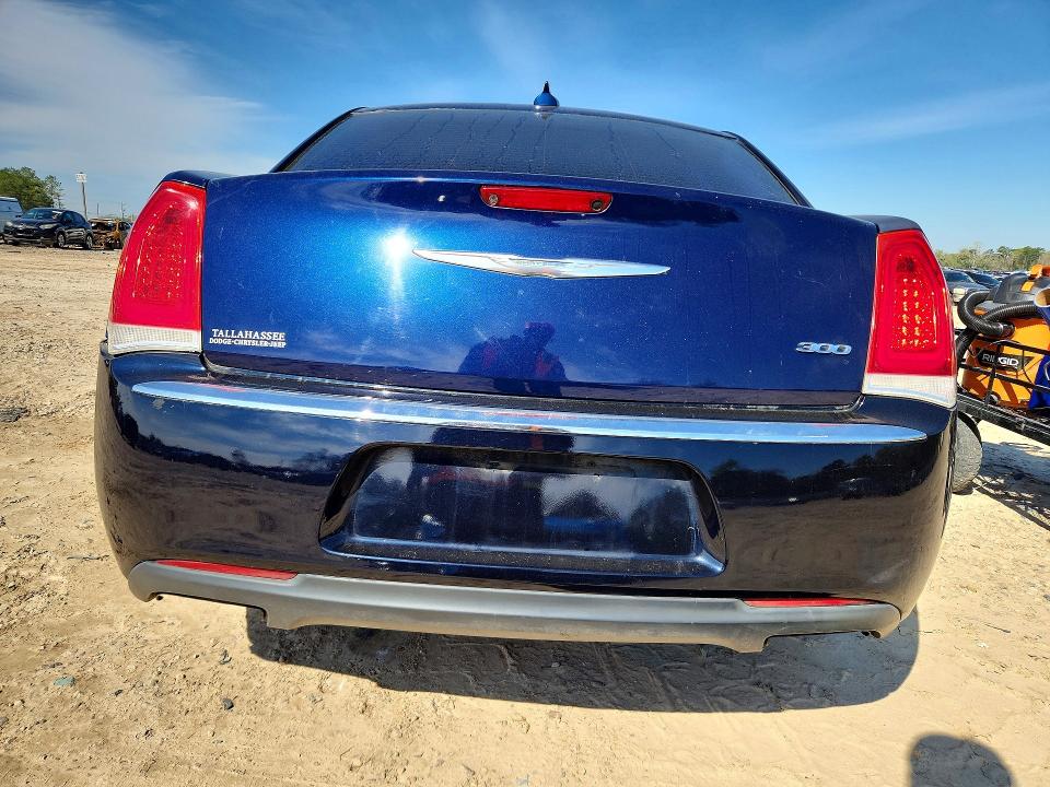 Продажа на аукционе авто 2015 Chrysler 300, vin: 2C3CCAAG1FH882357, номер лота: 46809016