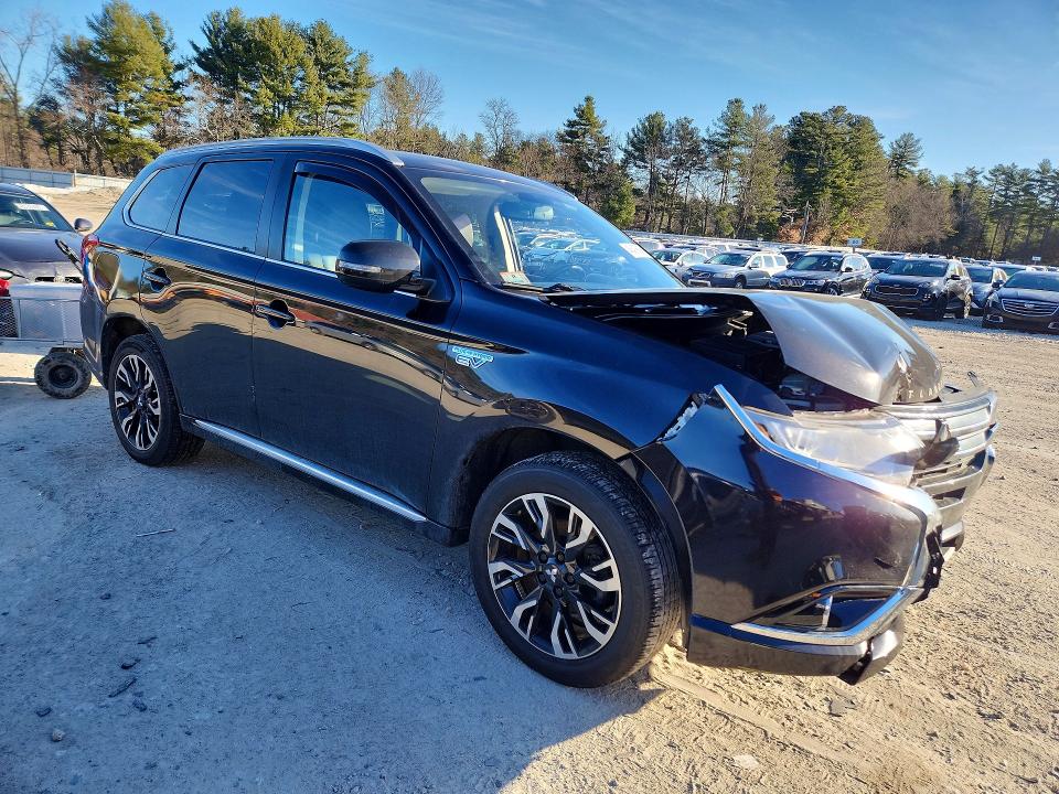 Продаж на аукціоні авто 2018 Mitsubishi Outlander, vin: JA4J24A52JZ059784, номер лоту: 46415566