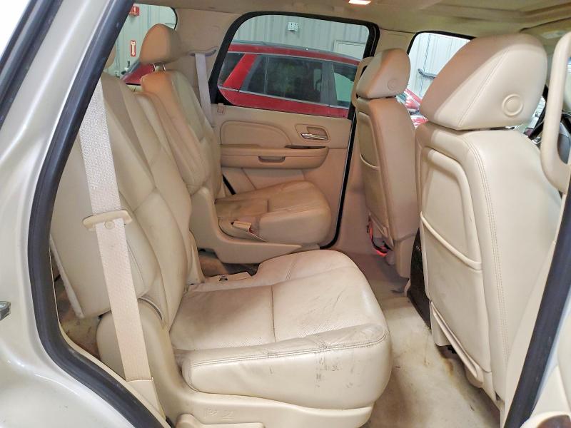 2008 Cadillac Escalade მანქანა იყიდება აუქციონზე, vin: 1GYFK63848R189472, აუქციონის ნომერი: 46405456