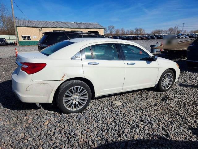 47237466 :رقم المزاد ، 1C3BC2FG2BN505791 vin ، 2011 Chrysler 200 مزاد بيع