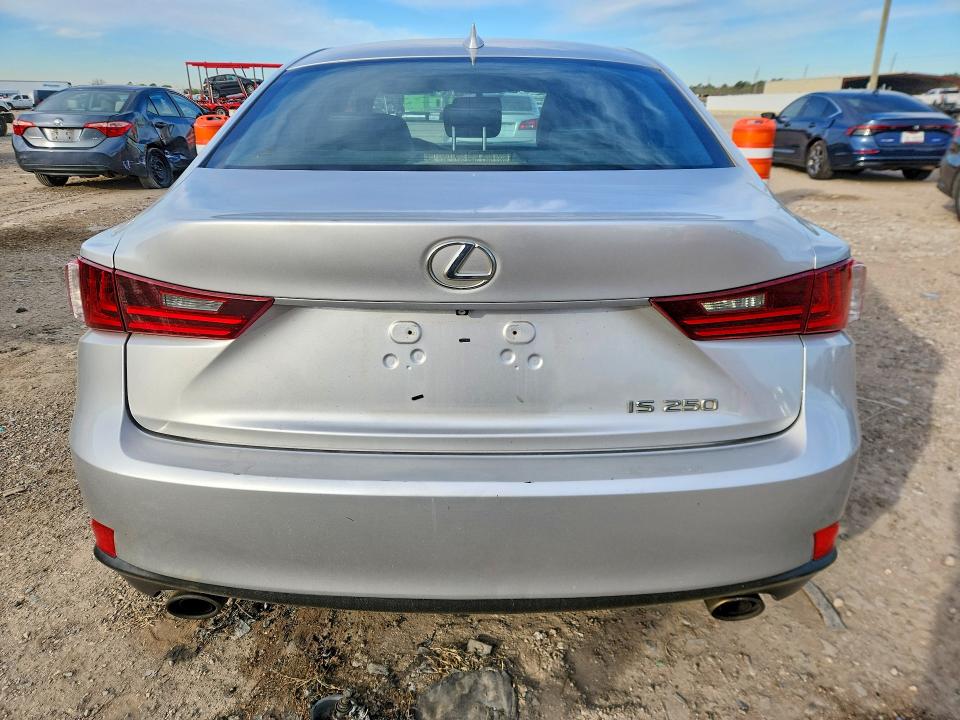 Продажа на аукционе авто 2014 Lexus Is 250, vin: JTHBF1D22E5018677, номер лота: 46449316