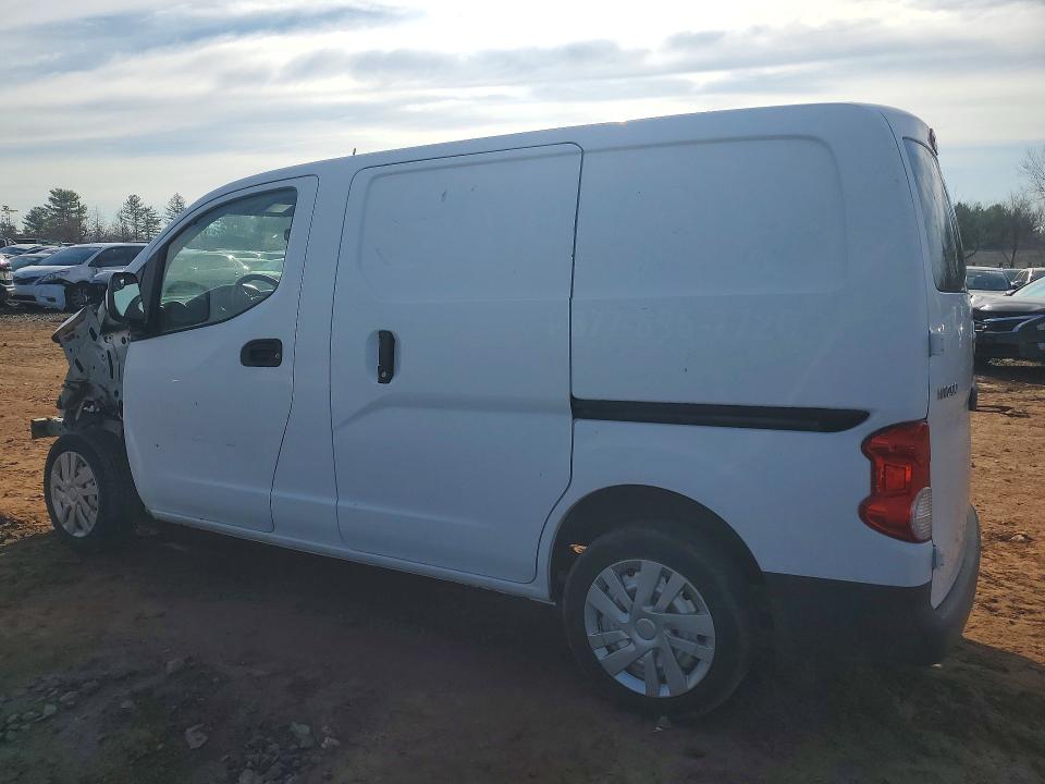 75271635 :رقم المزاد ، 3N6CM0KN9FK713407 vin ، 2015 Nissan Nv200 مزاد بيع