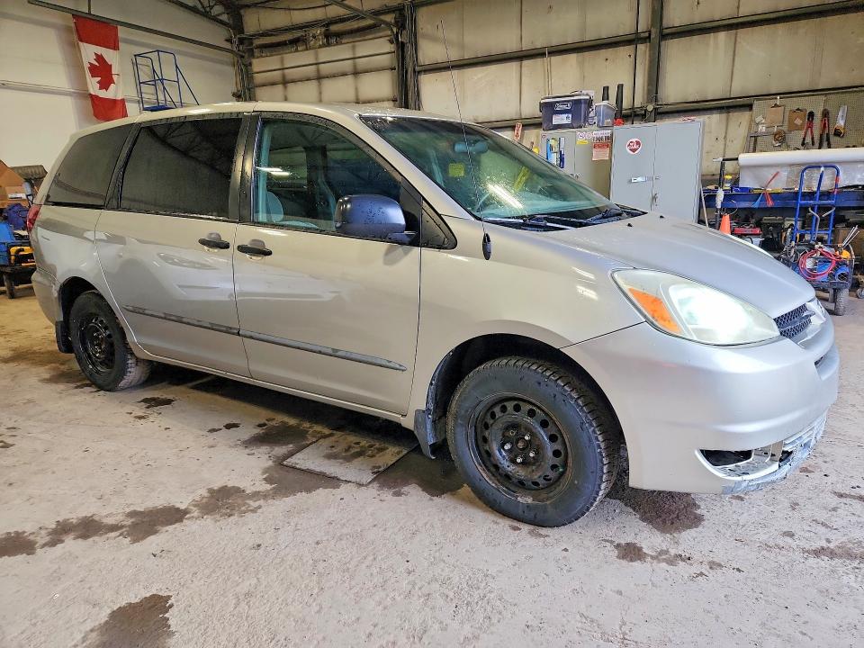 2005 Toyota Sienna მანქანა იყიდება აუქციონზე, vin: 5TDZA29C15S255239, აუქციონის ნომერი: 47692986