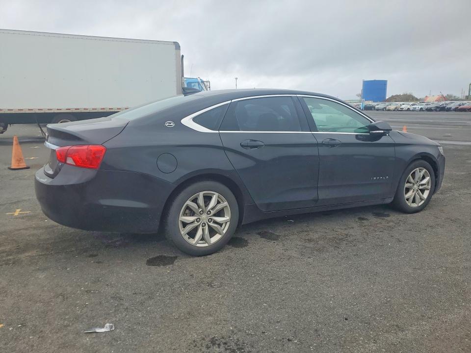 47125356 :رقم المزاد ، 2G1105S38H9105162 vin ، 2017 Chevrolet Impala مزاد بيع
