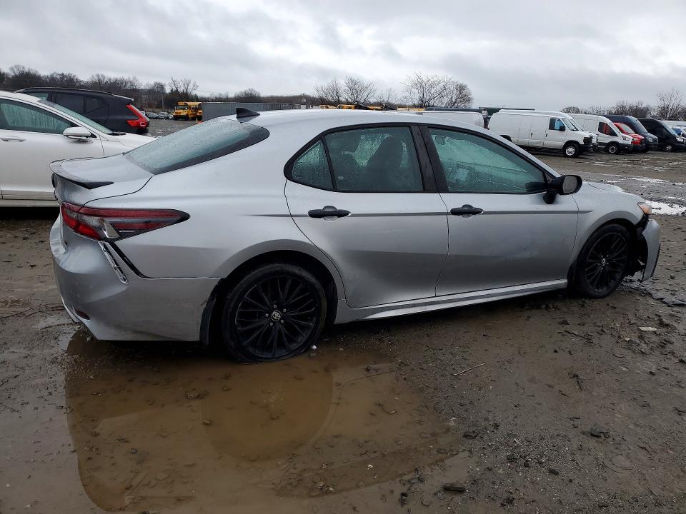 Продаж на аукціоні авто 2022 Toyota Camry Hybrid, vin: 4T1G31AKXNU044384, номер лоту: 45968686