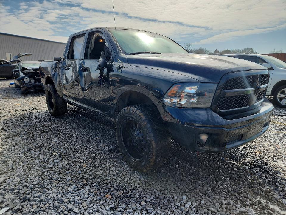 Продаж на аукціоні авто 2018 Ram 1500, vin: 1C6RR7LG0JS260796, номер лоту: 46689716