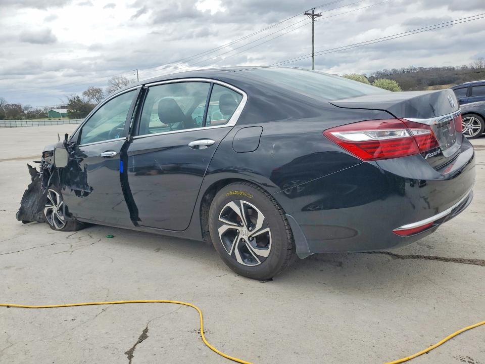 Aukcja sprzedaży 2017 Honda Accord, vin: 1HGCR2F37HA135824, numer aukcji: 52318576
