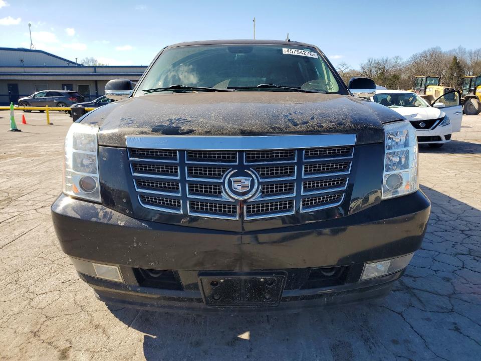 2011 Cadillac Escalade მანქანა იყიდება აუქციონზე, vin: 1GYS4JEF2BR182762, აუქციონის ნომერი: 45754276