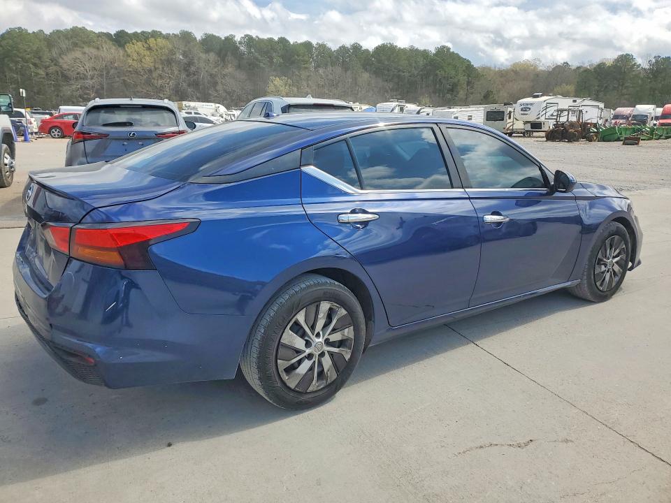 Продажа на аукционе авто 2020 Nissan Altima, vin: 1N4BL4BV3LC250115, номер лота: 79543905