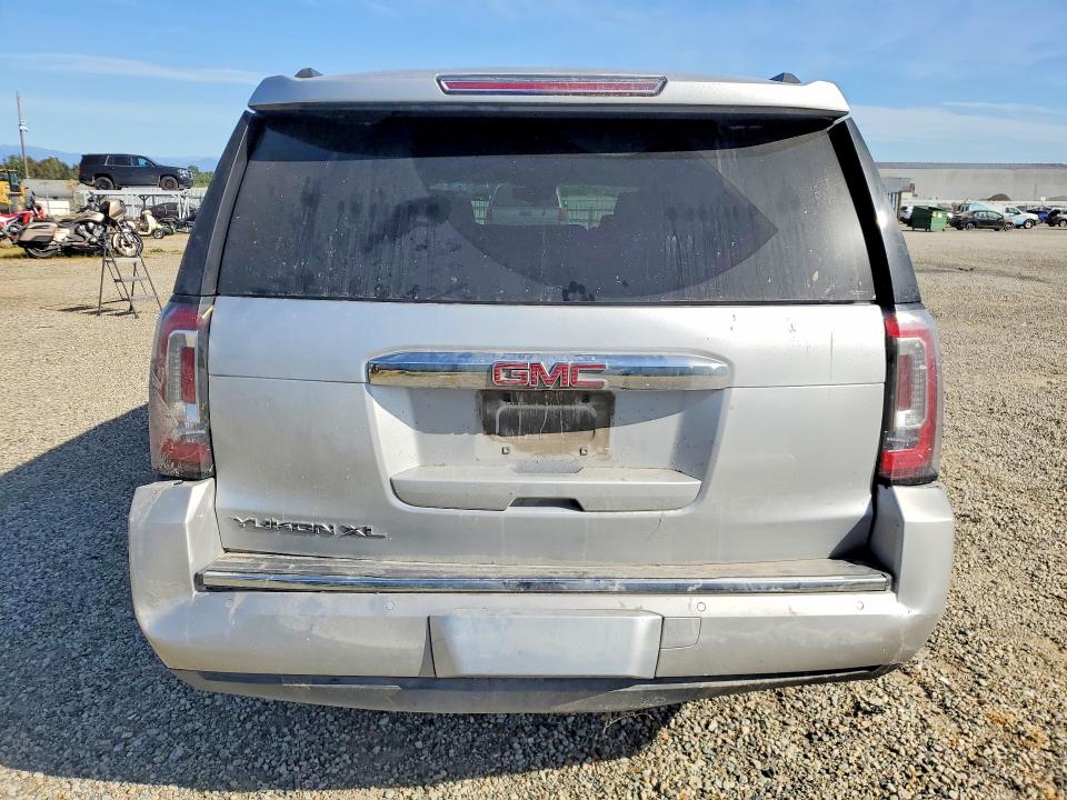 Продаж на аукціоні авто 2017 Gmc Yukon Xl, vin: 1GKS2HKJ2HR257678, номер лоту: 47055336