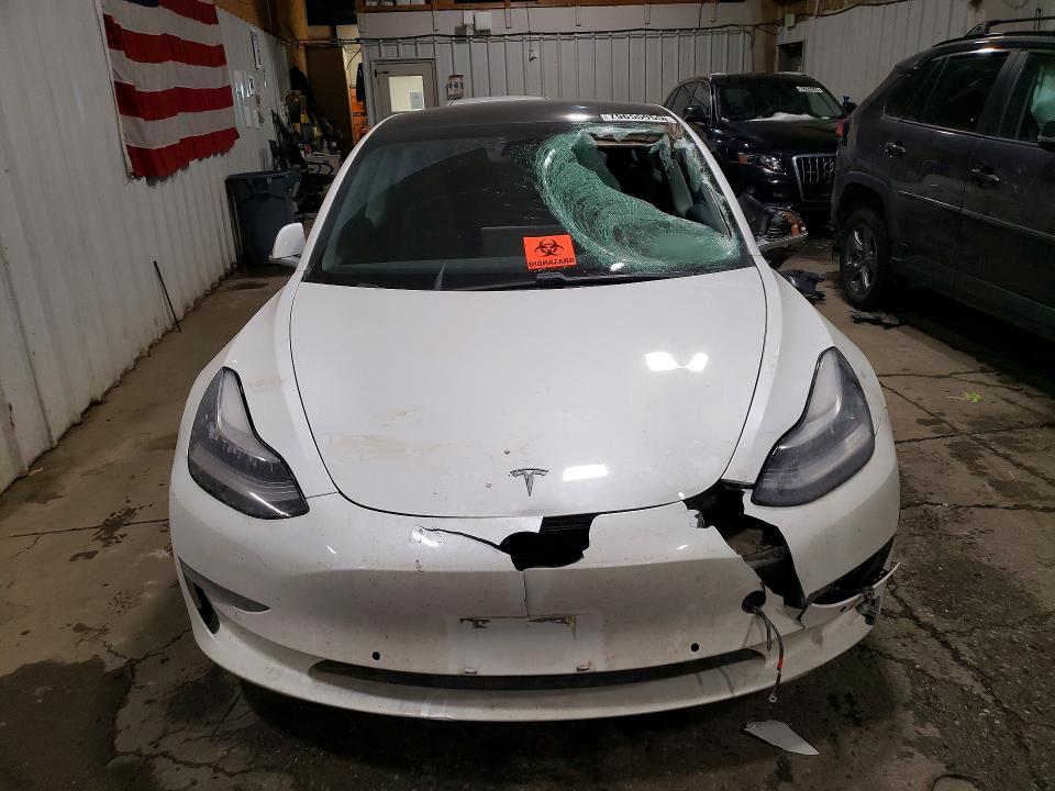 Продажа на аукционе авто 2020 Tesla Model 3, vin: 5YJ3E1EB2LF665275, номер лота: 79655955
