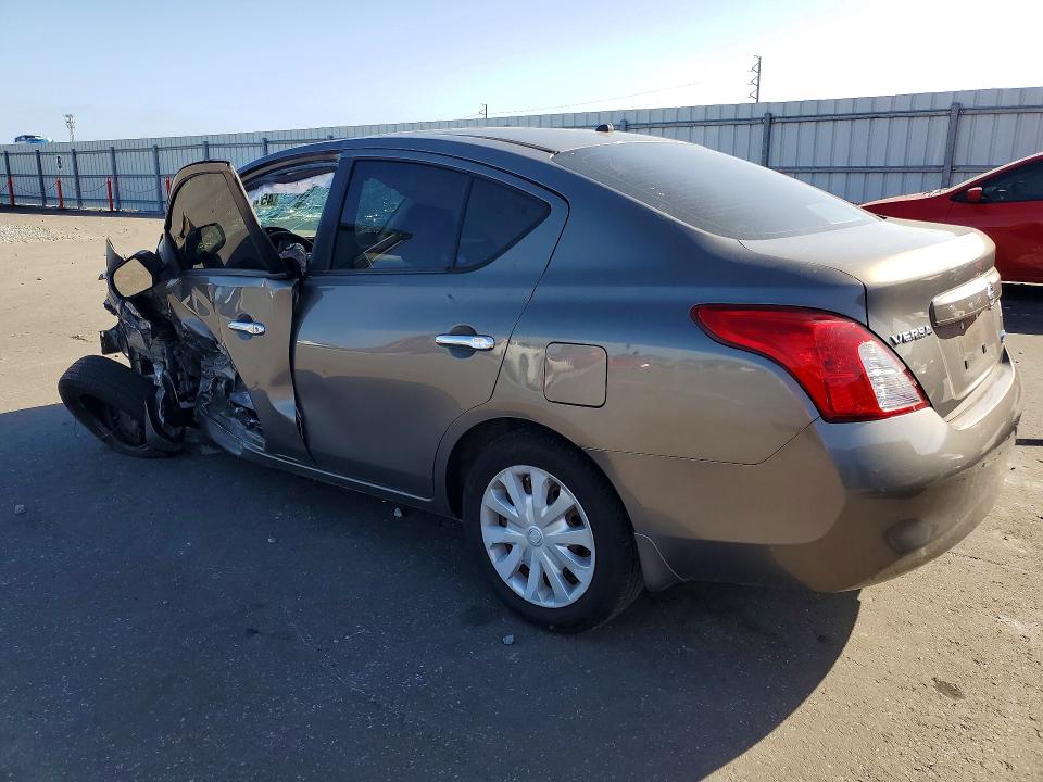 45767556 :رقم المزاد ، 3N1CN7AP6CL853354 vin ، 2012 Nissan Versa مزاد بيع