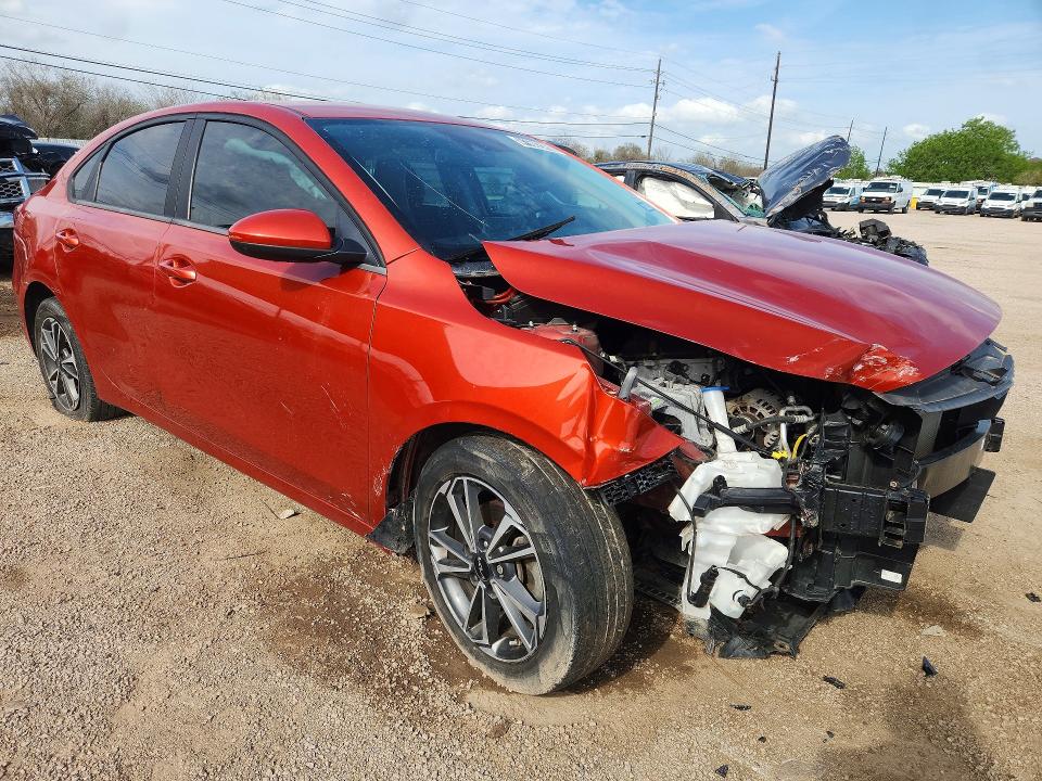 2022 Kia Forte მანქანა იყიდება აუქციონზე, vin: 3KPF24AD3NE457610, აუქციონის ნომერი: 41602096