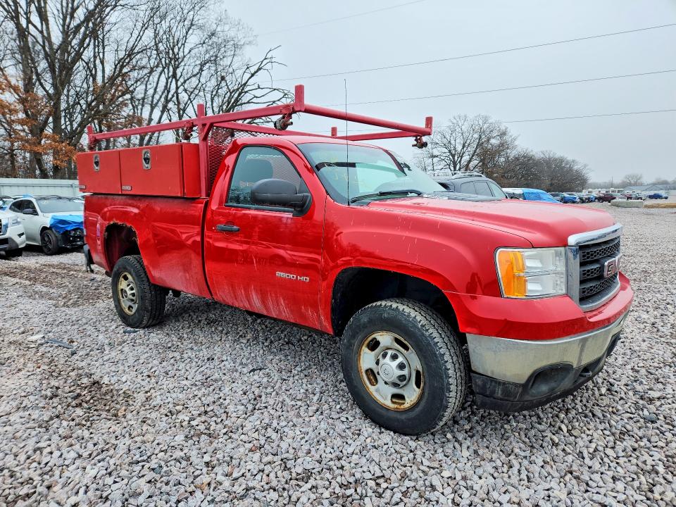 76257205 :رقم المزاد ، 1GT01ZCG4DF243839 vin ، 2013 Gmc Sierra مزاد بيع