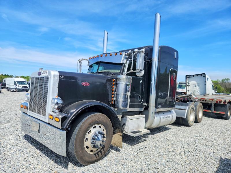 Продажа на аукционе авто 2007 Peterbilt 379, vin: 1XP5DB9X87D674825, номер лота: 46834736