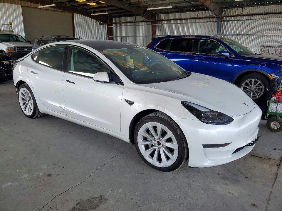 2022 Tesla Model 3 მანქანა იყიდება აუქციონზე, vin: 5YJ3E1EB0NF361235, აუქციონის ნომერი: 46952856