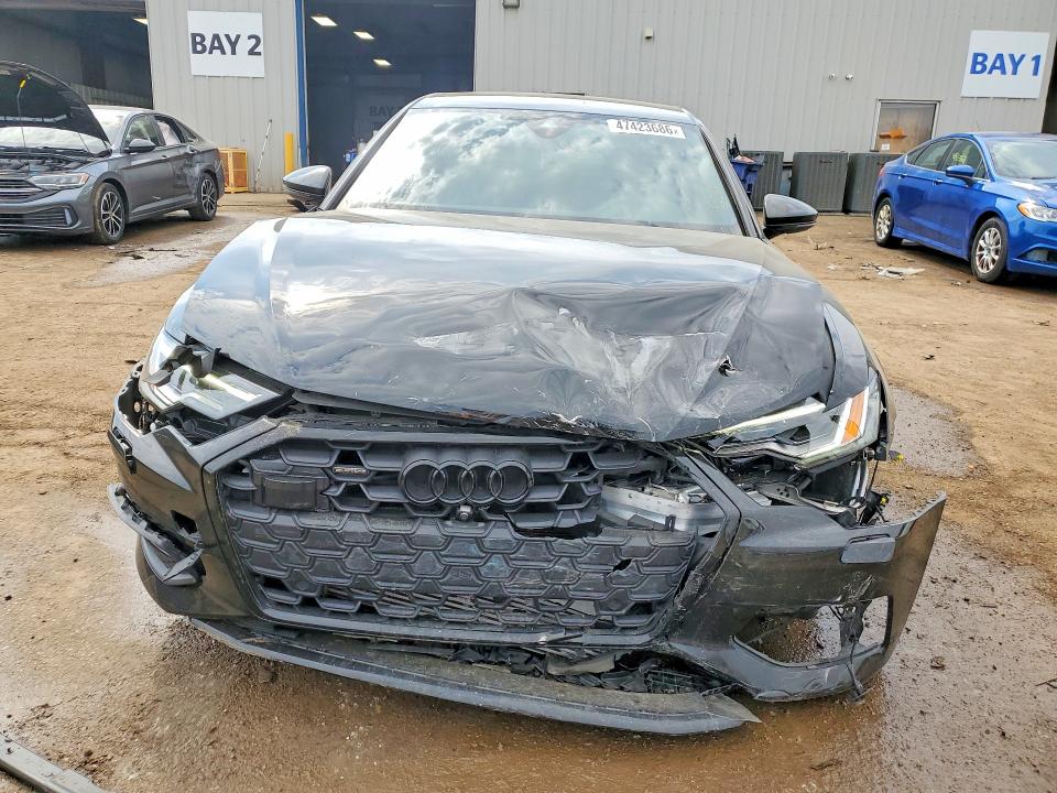 2024 Audi A6 მანქანა იყიდება აუქციონზე, vin: WAUE3BF23RN035713, აუქციონის ნომერი: 49907706