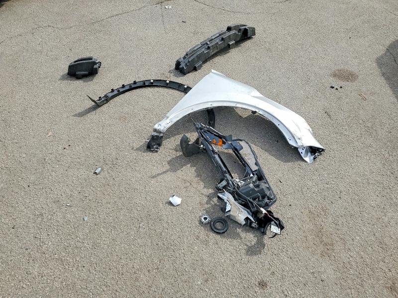 45491326 :رقم المزاد ، JN1BJ1BW2MW670796 vin ، 2021 Nissan Rogue Sport مزاد بيع