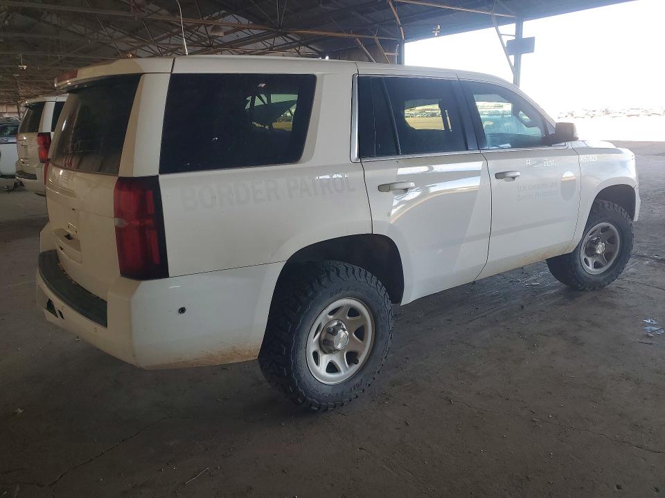 47660156 :رقم المزاد ، 1GNSKFEC7KR128752 vin ، 2019 Chevrolet Tahoe مزاد بيع