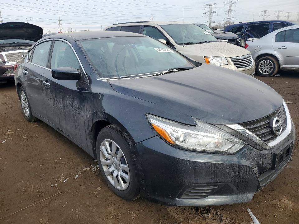 2017 Nissan Altima მანქანა იყიდება აუქციონზე, vin: 1N4AL3AP7HN329386, აუქციონის ნომერი: 47203066