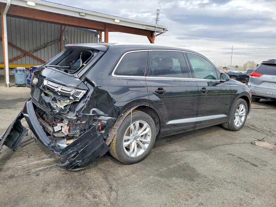 2019 Audi Q7 მანქანა იყიდება აუქციონზე, vin: WA1LAAF74KD013876, აუქციონის ნომერი: 46535446