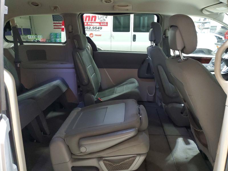 Продажа на аукционе авто 2010 Chrysler Town & Country, vin: 2A4RR5D1XAR492549, номер лота: 45880626