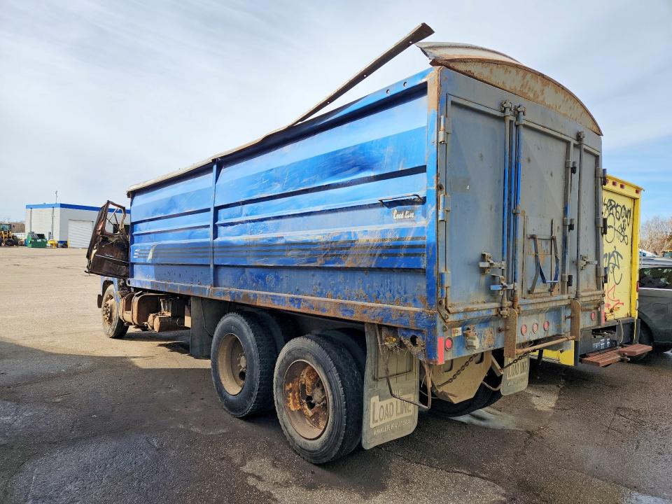 46305126 :رقم المزاد ، 1HSZDHUN9FHB25616 vin ، 1985 International 2375 مزاد بيع