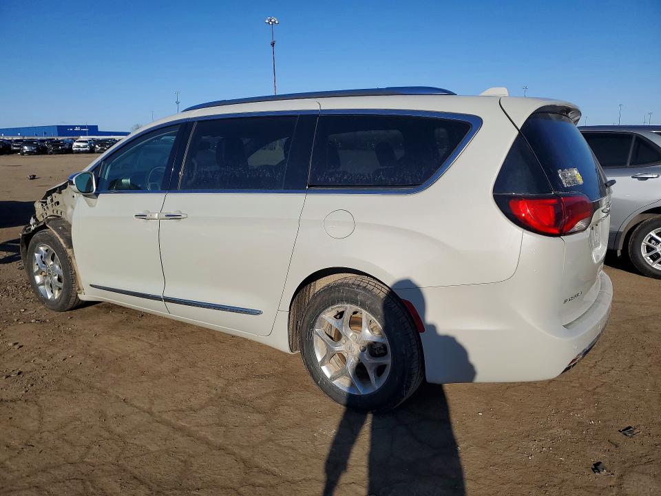 79564085 :رقم المزاد ، 2C4RC1GG0LR100598 vin ، 2020 Chrysler Pacifica مزاد بيع