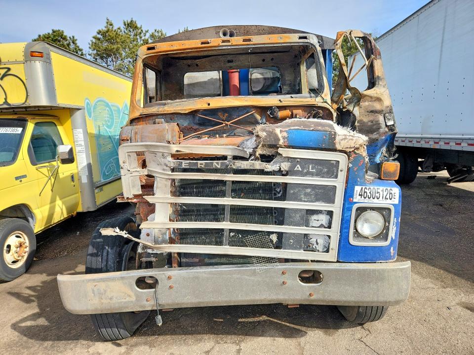 46305126 :رقم المزاد ، 1HSZDHUN9FHB25616 vin ، 1985 International 2375 مزاد بيع