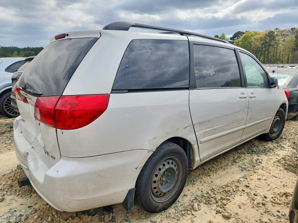 Продажа на аукционе авто 2006 Toyota Sienna, vin: 5TDZA29C86S453530, номер лота: 79664705