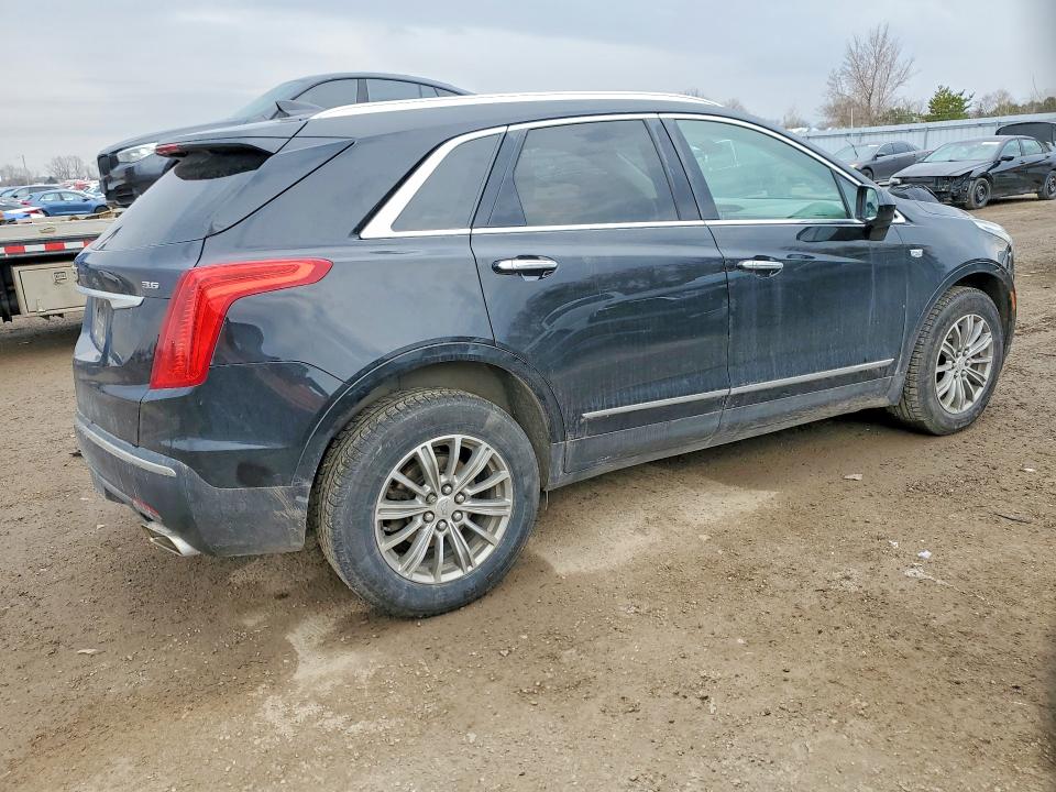 47563896 :رقم المزاد ، 1GYKNBRS0HZ101020 vin ، 2017 Cadillac Xt5 مزاد بيع