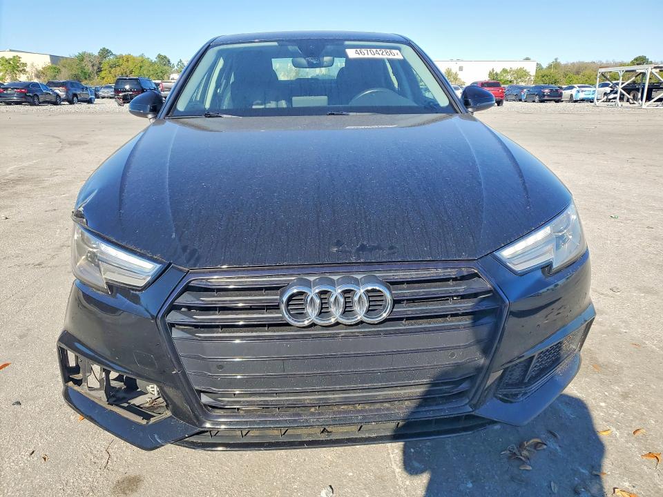 46704286 :رقم المزاد ، WAUGMAF44KN016823 vin ، 2019 Audi A4 مزاد بيع