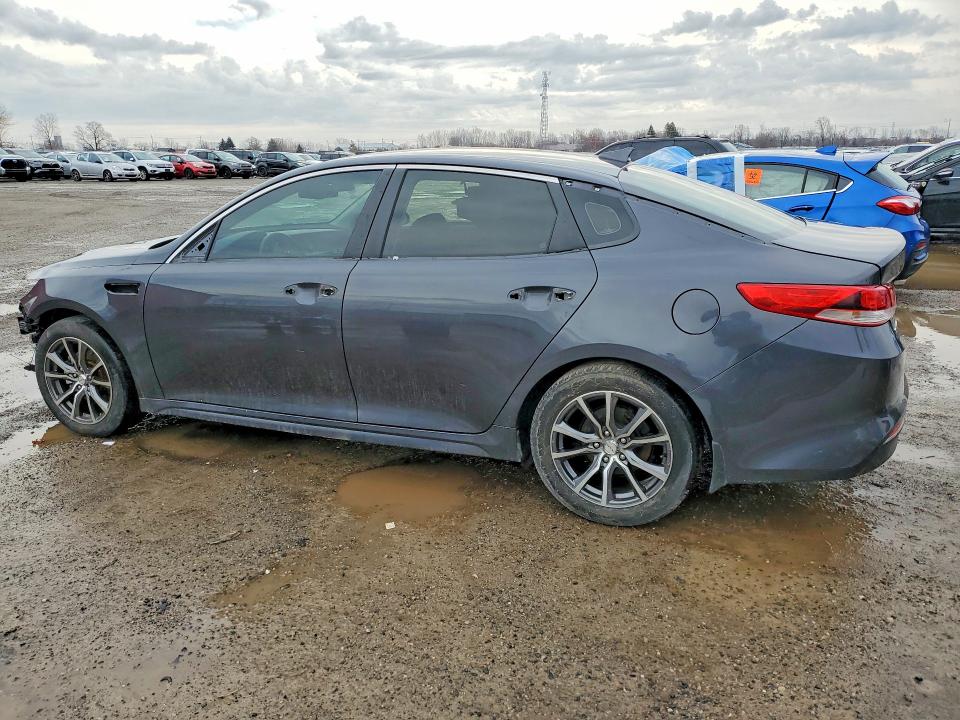 41745516 :رقم المزاد ، 5XXGT4L39GG083570 vin ، 2016 Kia Optima مزاد بيع