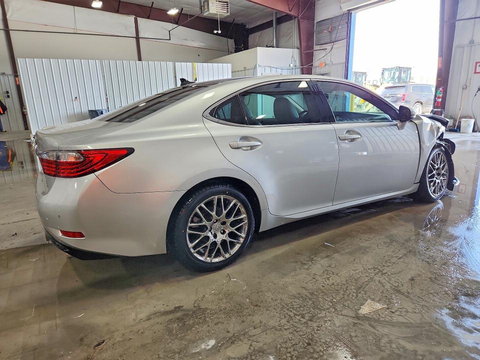 46106106 :رقم المزاد ، JTHBK1GG1D2005955 vin ، 2013 Lexus Es 350 مزاد بيع