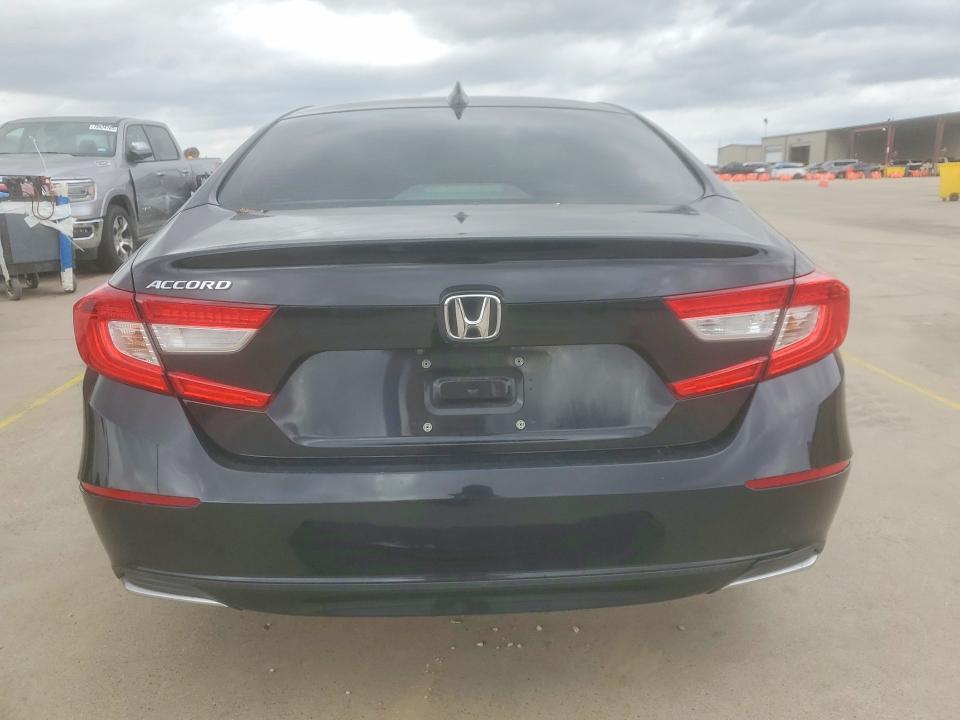 Продажа на аукционе авто 2019 Honda Accord, vin: 1HGCV1F18KA102195, номер лота: 79757195