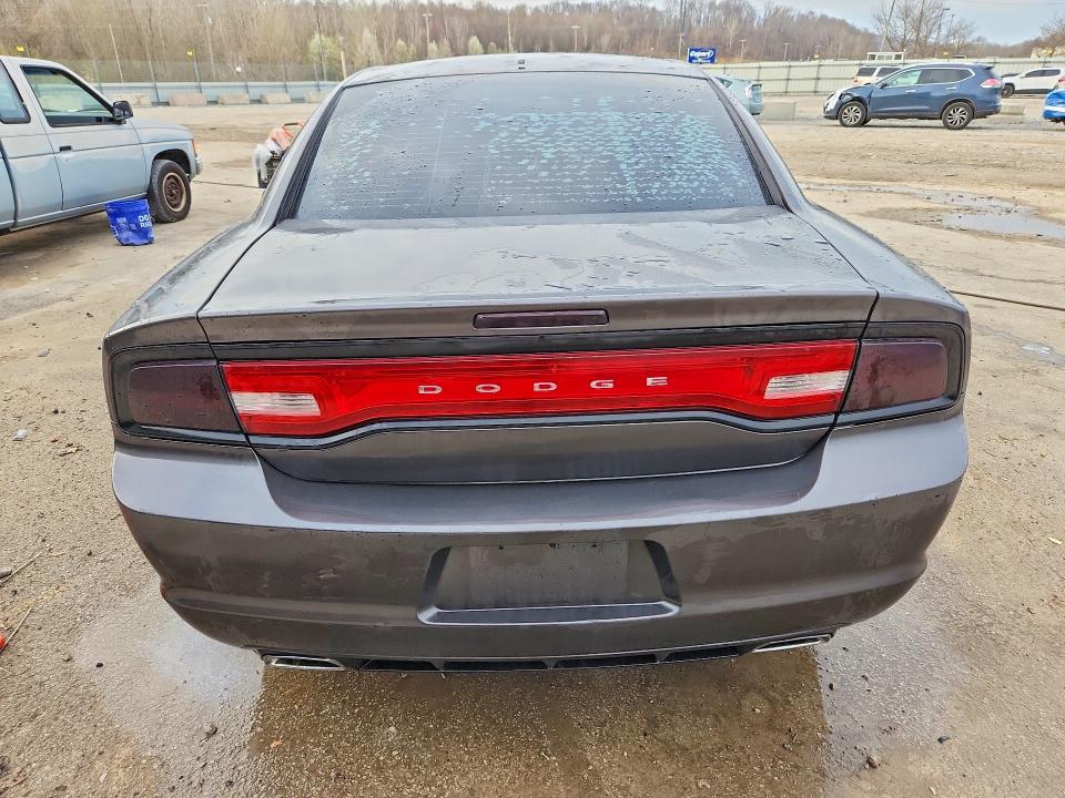 2014 Dodge Charger მანქანა იყიდება აუქციონზე, vin: 2C3CDXBG8EH329413, აუქციონის ნომერი: 45658176