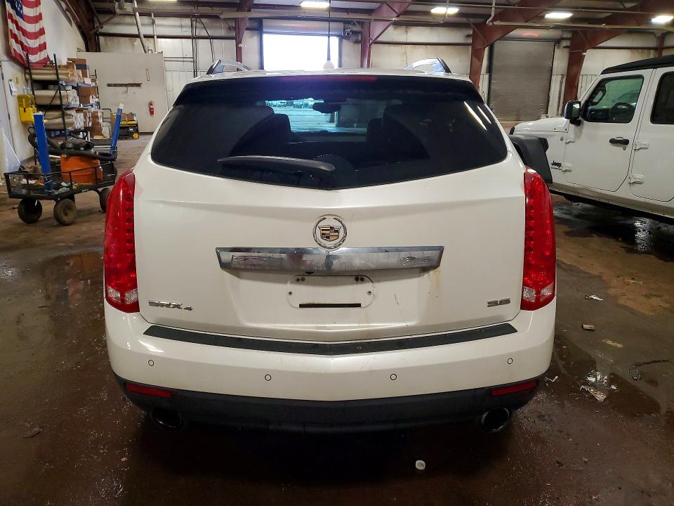 2014 Cadillac Srx მანქანა იყიდება აუქციონზე, vin: 3GYFNEE37ES637540, აუქციონის ნომერი: 45829166