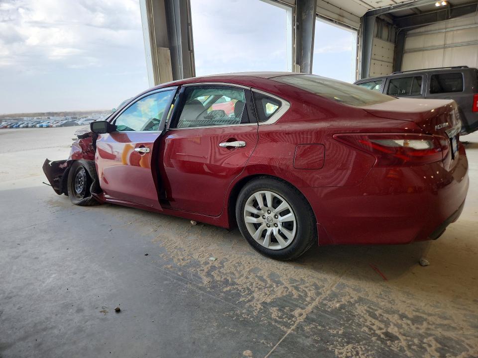 2018 Nissan Altima მანქანა იყიდება აუქციონზე, vin: 1N4AL3AP4JC131432, აუქციონის ნომერი: 47605166