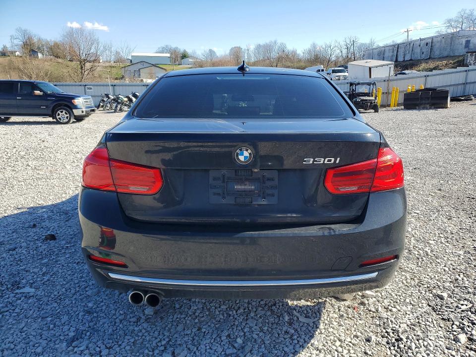 Продаж на аукціоні авто 2018 Bmw 330, vin: WBA8B9G58JNU57868, номер лоту: 45952946