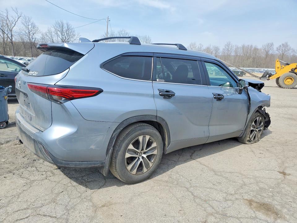 Продаж на аукціоні авто 2023 Toyota Highlander, vin: 5TDKDRBH2PS031116, номер лоту: 47794256